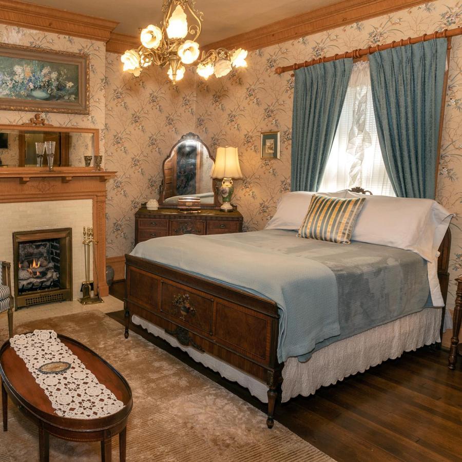 South Broadway Manor B&B - Near Fallingwater, Ohiopyle State Park, Hiking & Biking Trails Gap Scottdale 외부 사진