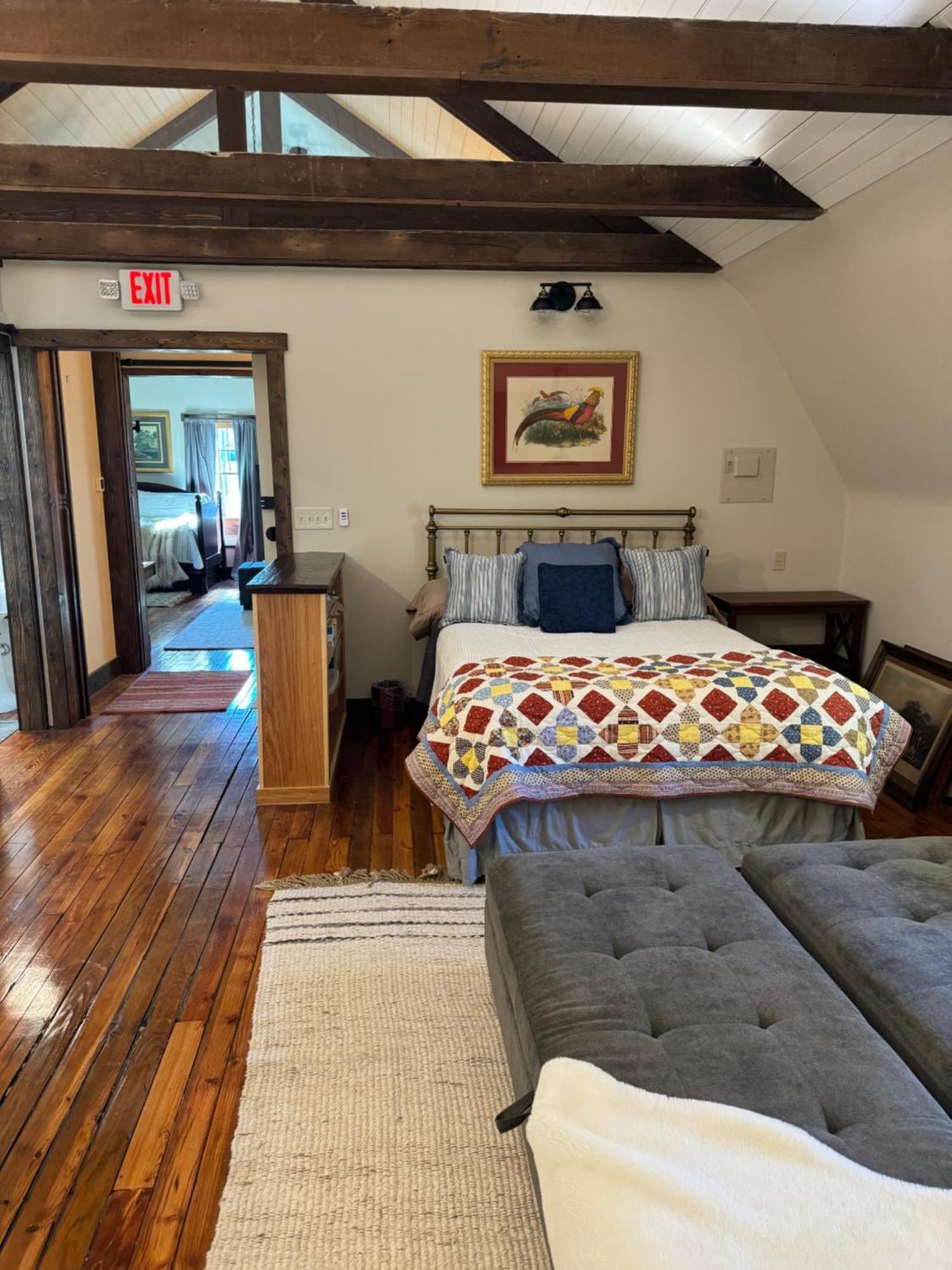 South Broadway Manor B&B - Near Fallingwater, Ohiopyle State Park, Hiking & Biking Trails Gap Scottdale 외부 사진
