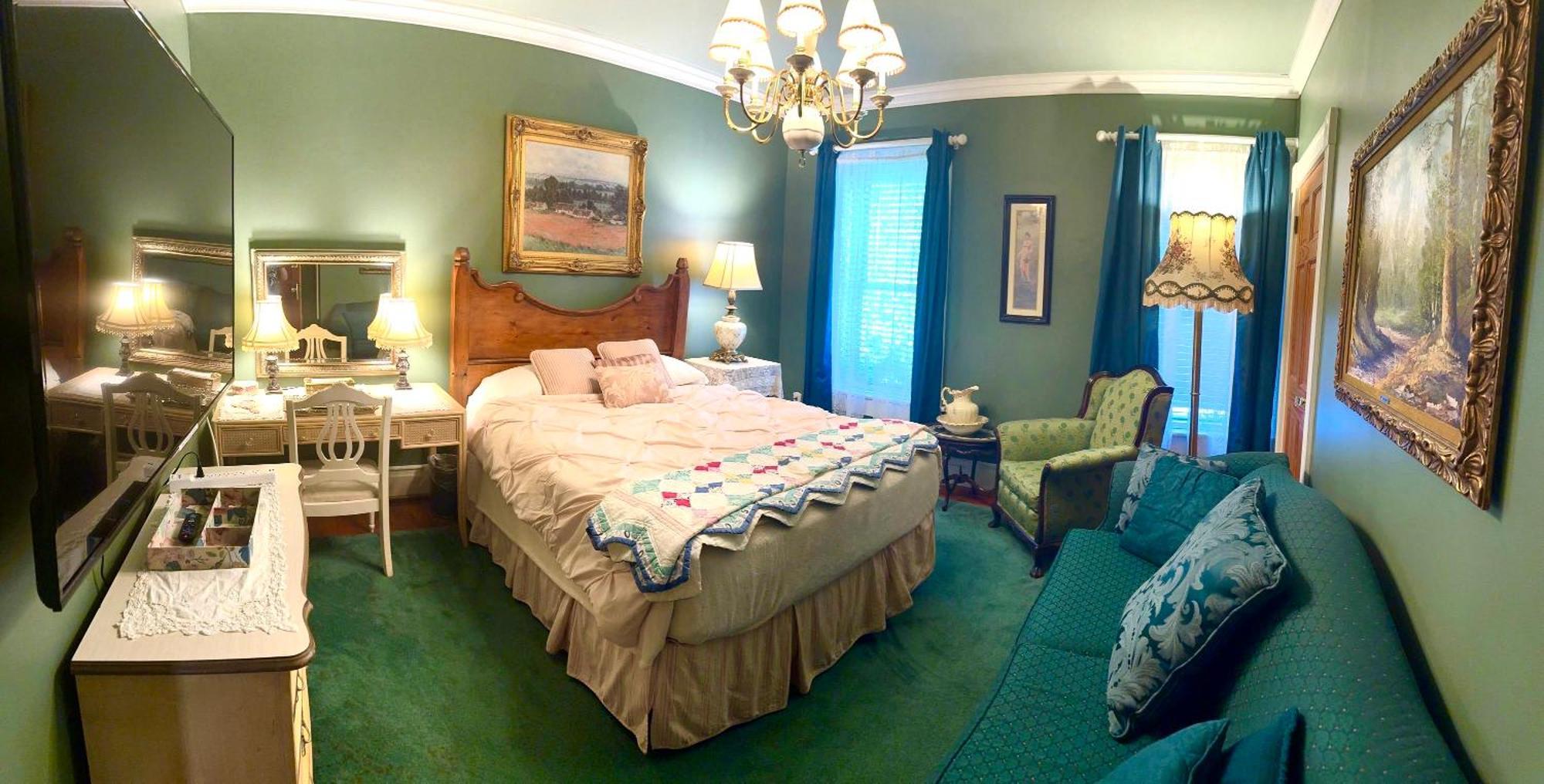 South Broadway Manor B&B - Near Fallingwater, Ohiopyle State Park, Hiking & Biking Trails Gap Scottdale 외부 사진