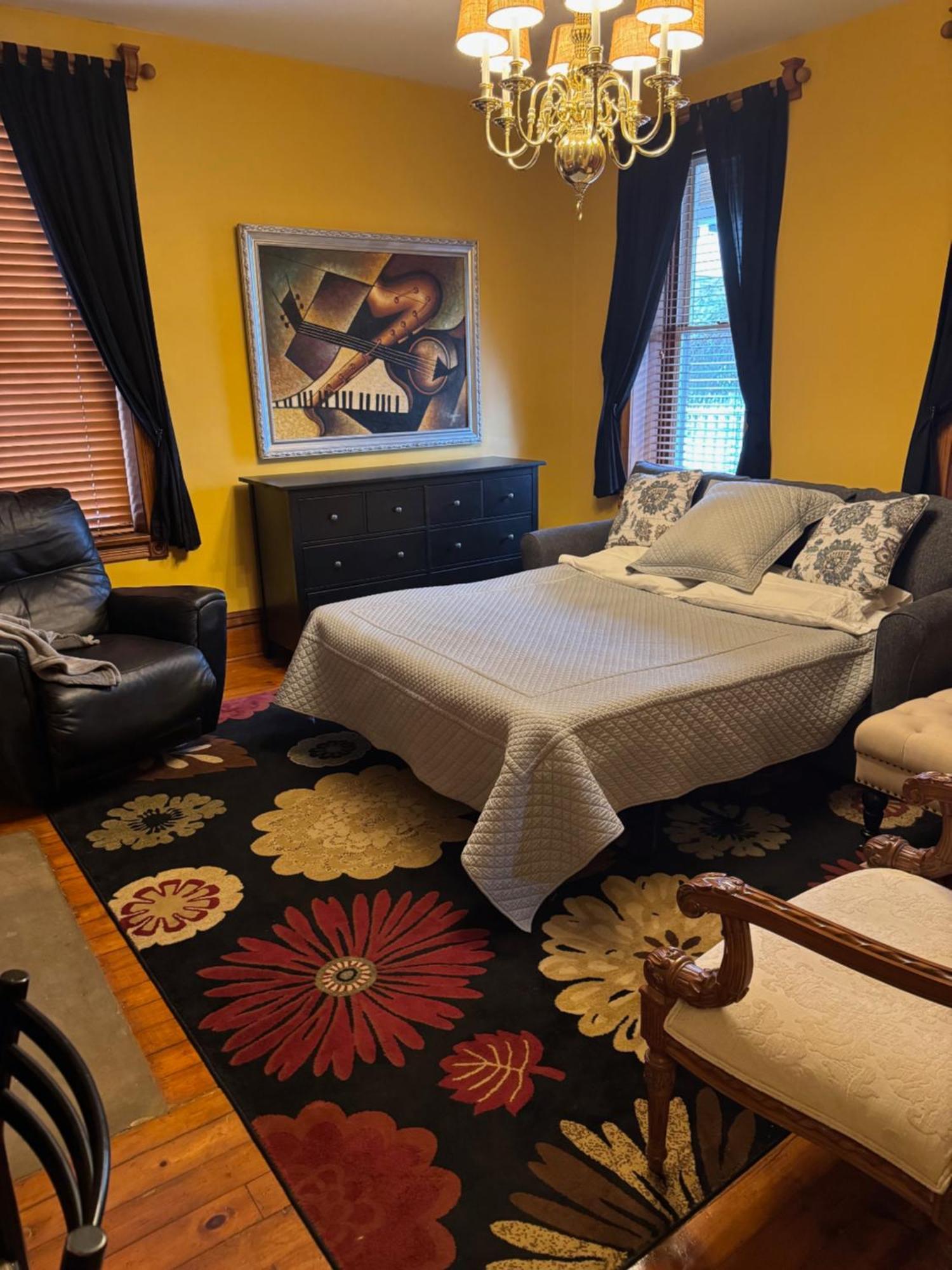 South Broadway Manor B&B - Near Fallingwater, Ohiopyle State Park, Hiking & Biking Trails Gap Scottdale 외부 사진